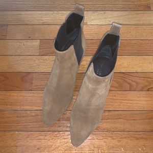 Saint Laurent Suede Chelsea Boot